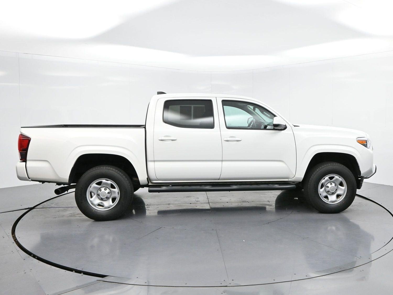 Used 2023 White Toyota SR image 8