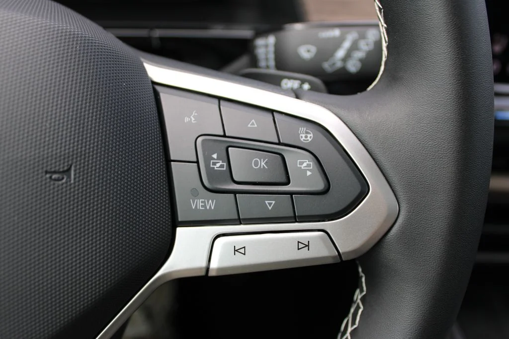 New 2026 Black Volkswagen SEL image 10