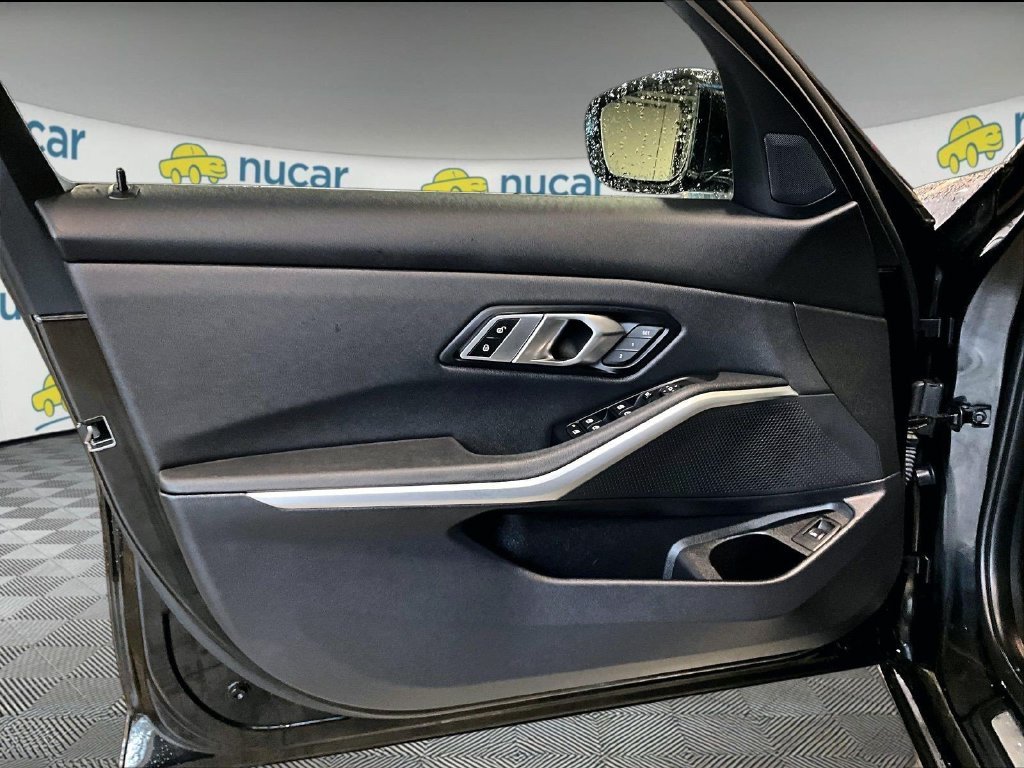 Used 2019 Black BMW 330i xDrive image 9