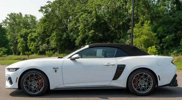 Used 2024 White Ford GT Premium image 9