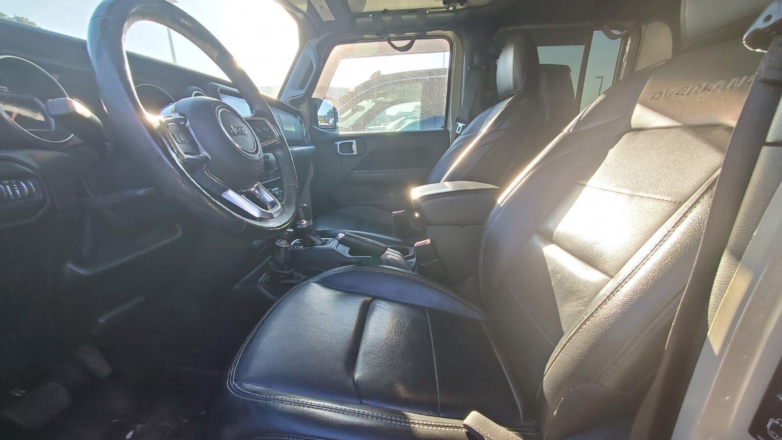 Used 2020 Gobi Clearcoat Jeep Overland image 3