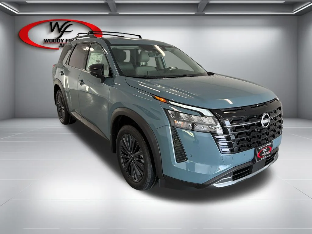 New 2026 Baltic Teal Pearl Nissan SL image 3