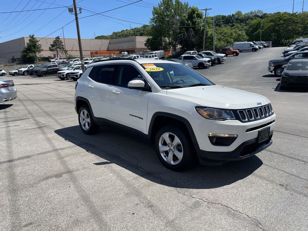 Certified Used 2021 White Jeep Latitude image 6