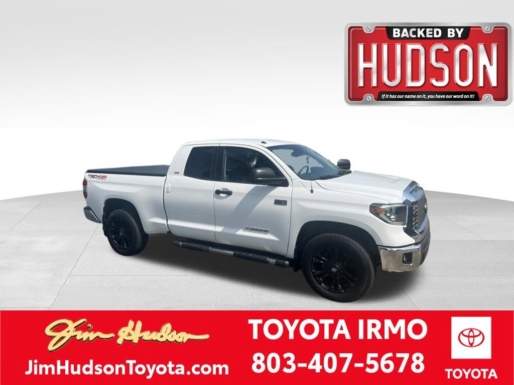 Used 2018 White Toyota SR5 image 1