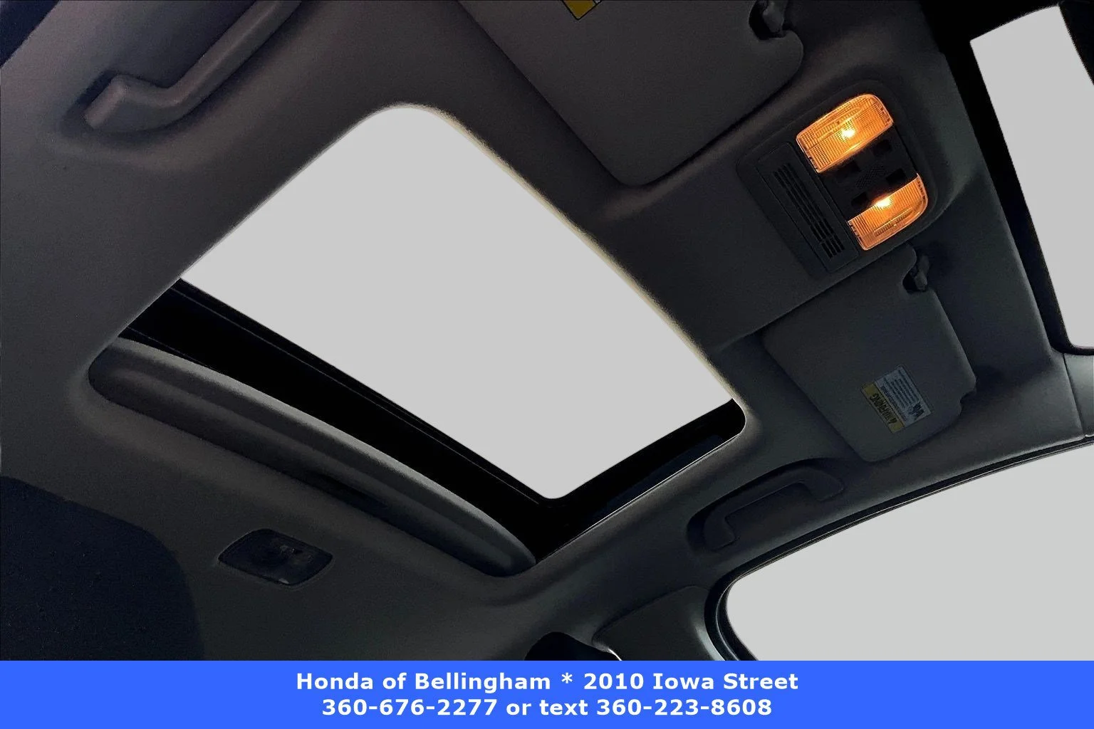 Used 2018 White Honda EX image 24