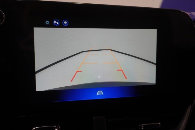 New 2027 Lakeshore Blue Metallic Chevrolet LT image 30