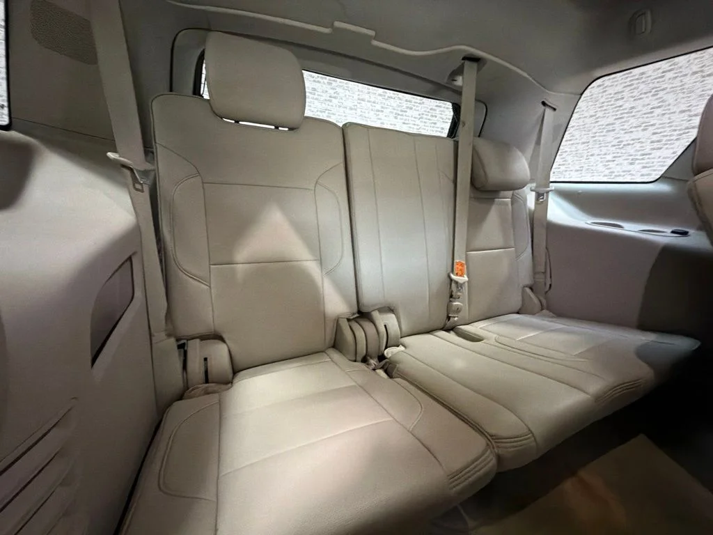 Used 2016 Sparkling Silver Metallic GMC Denali image 14