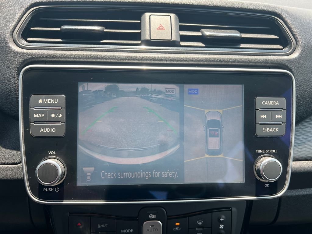 Used 2020 Blue Nissan SV Plus image 33