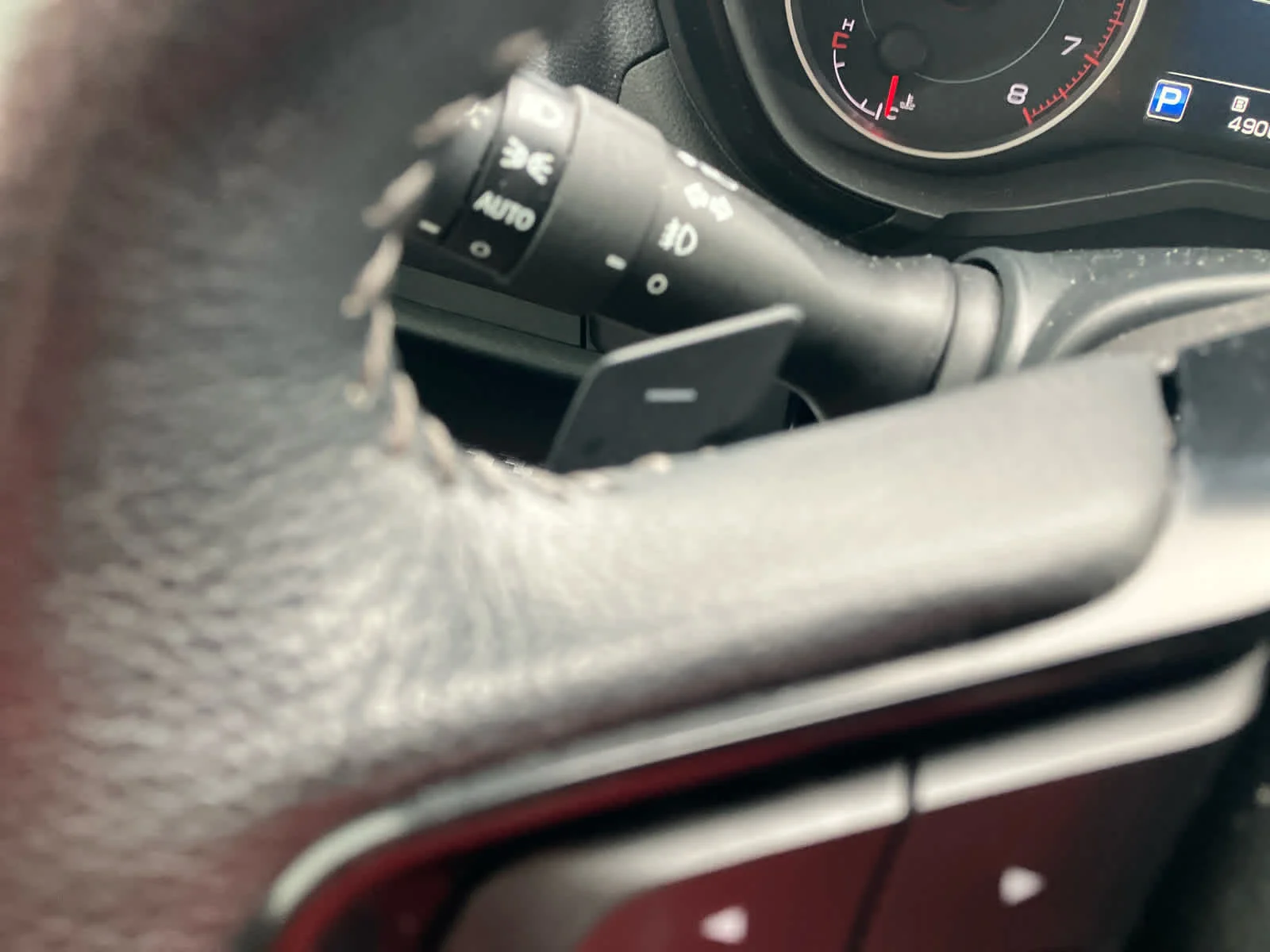 Used 2022 Ice Silver Metallic Subaru Onyx Edition image 19