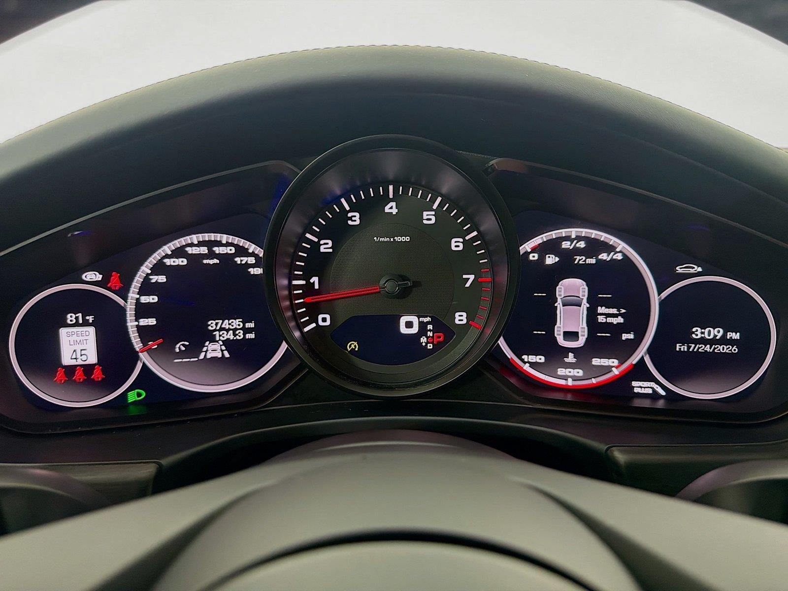 Used 2023 GT Silver Metallic Porsche Platinum Edition image 15