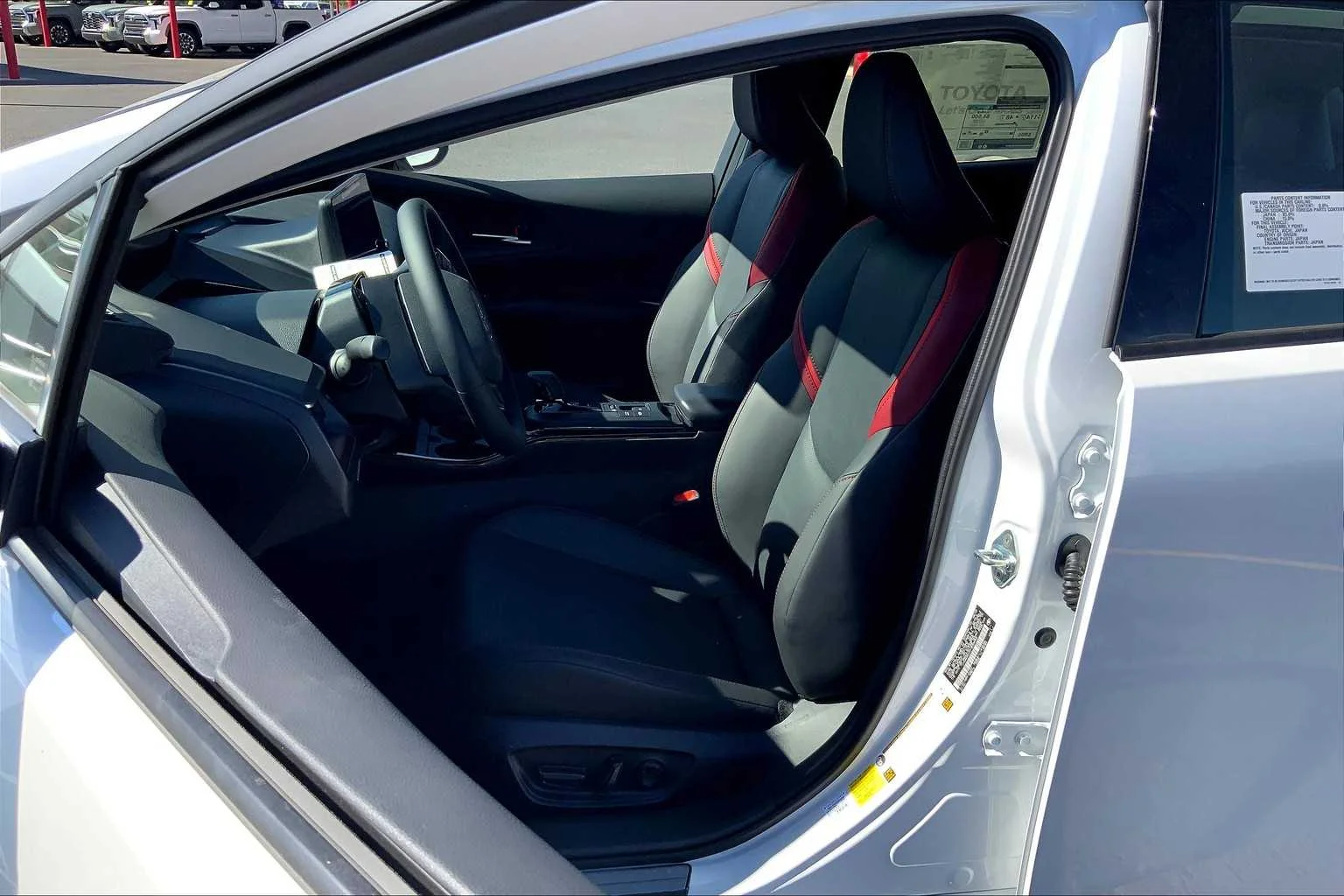 2026 Toyota Prius Plug-in Hybrid XSE Premium - Photo 9