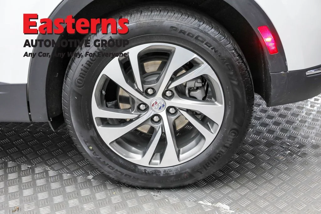 Used 2023 White Buick Essence image 8