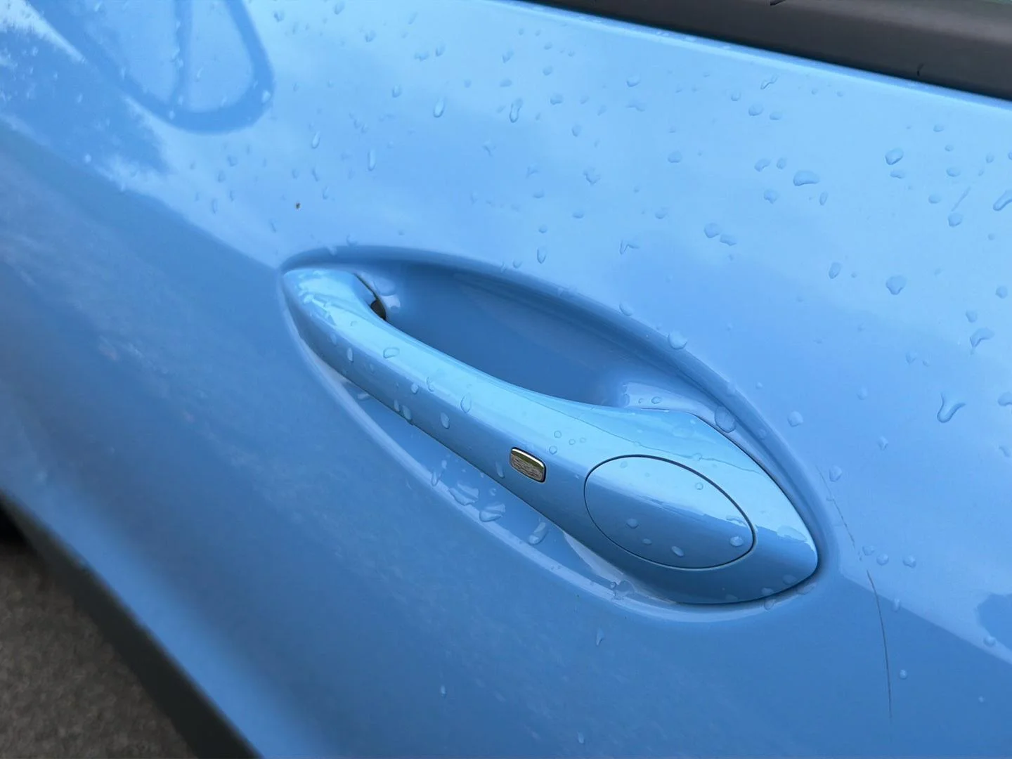Used 2024 Fountain Blue Chevrolet 2RS image 10
