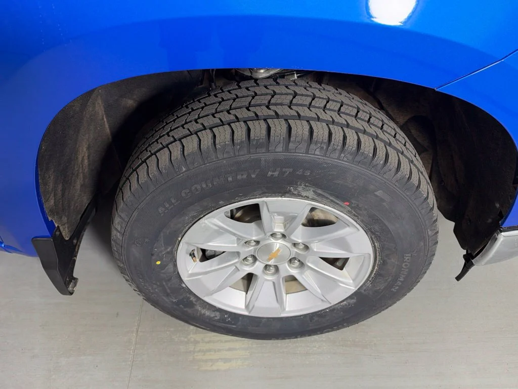 Used 2025 Blue Chevrolet LT image 11