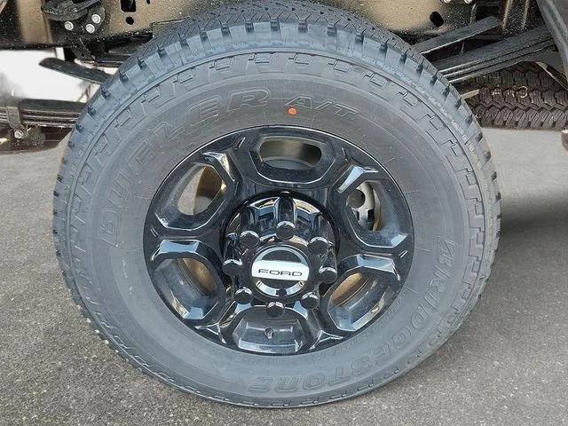 New 2026 Carbonized Gray Metallic Ford XL image 6