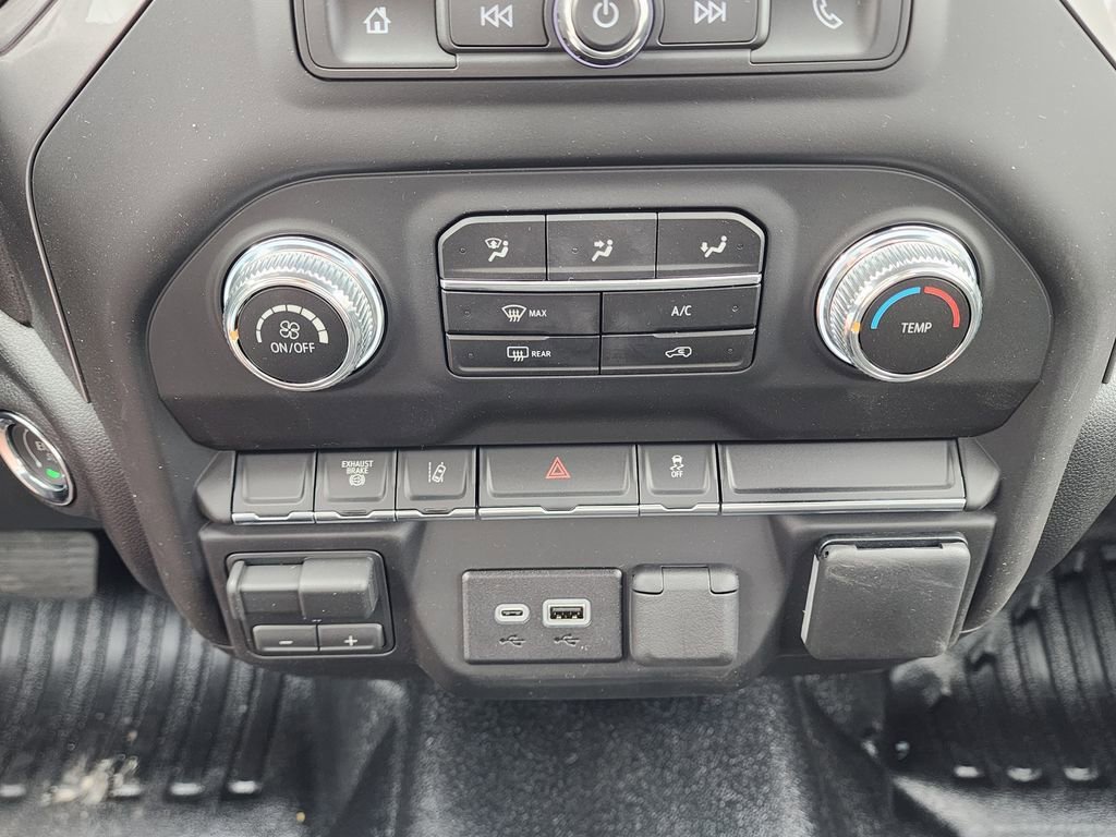 2026 GMC Sierra 3500HD Pro - Photo 33