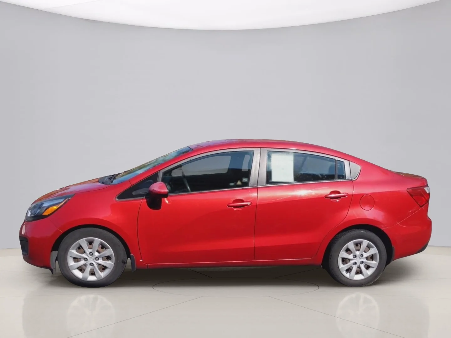 Used 2014 Red Kia LX image 2