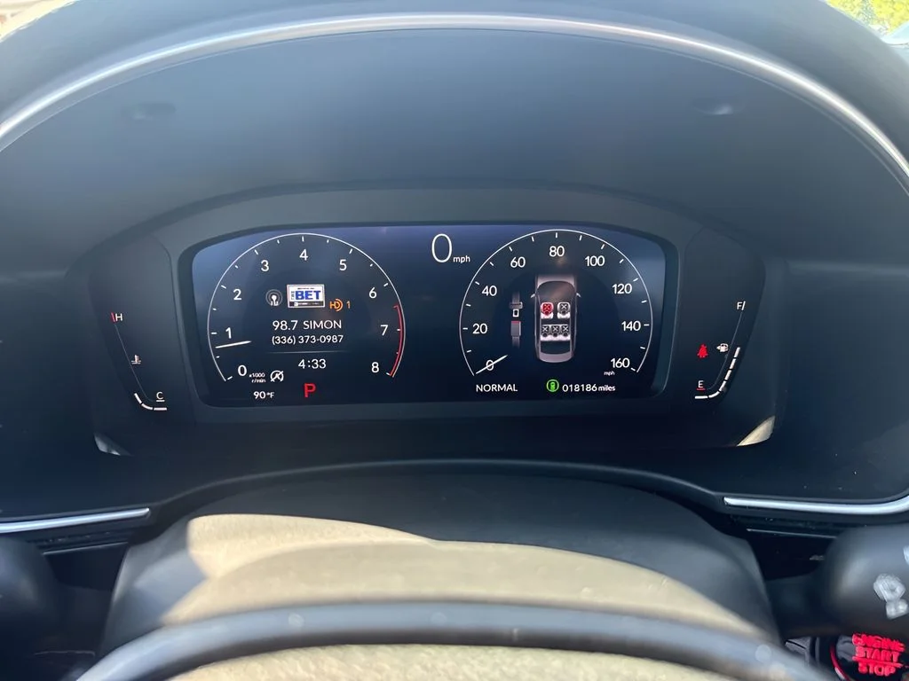 Used 2023 Silver Honda Touring image 22
