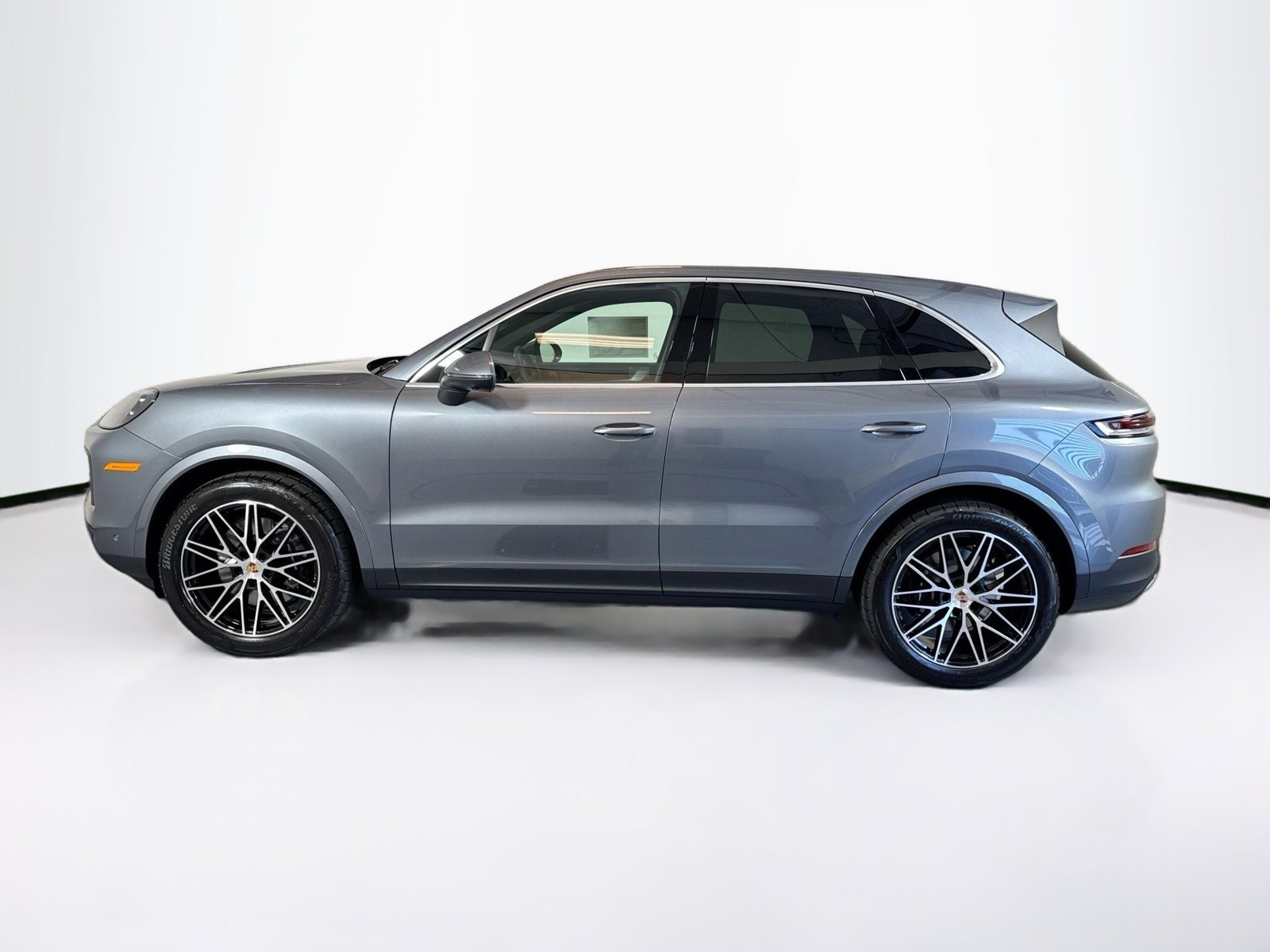 Used 2026 Vanadium Grey Metallic Porsche  image 2