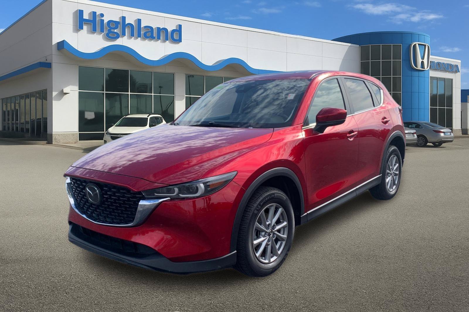 2022 Mazda CX-5 S Preferred package