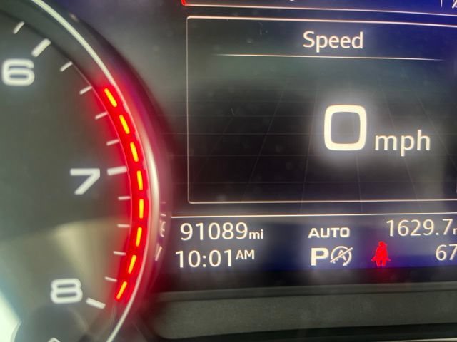 Used 2019 Orca Black Metallic Audi SE Premium image 15