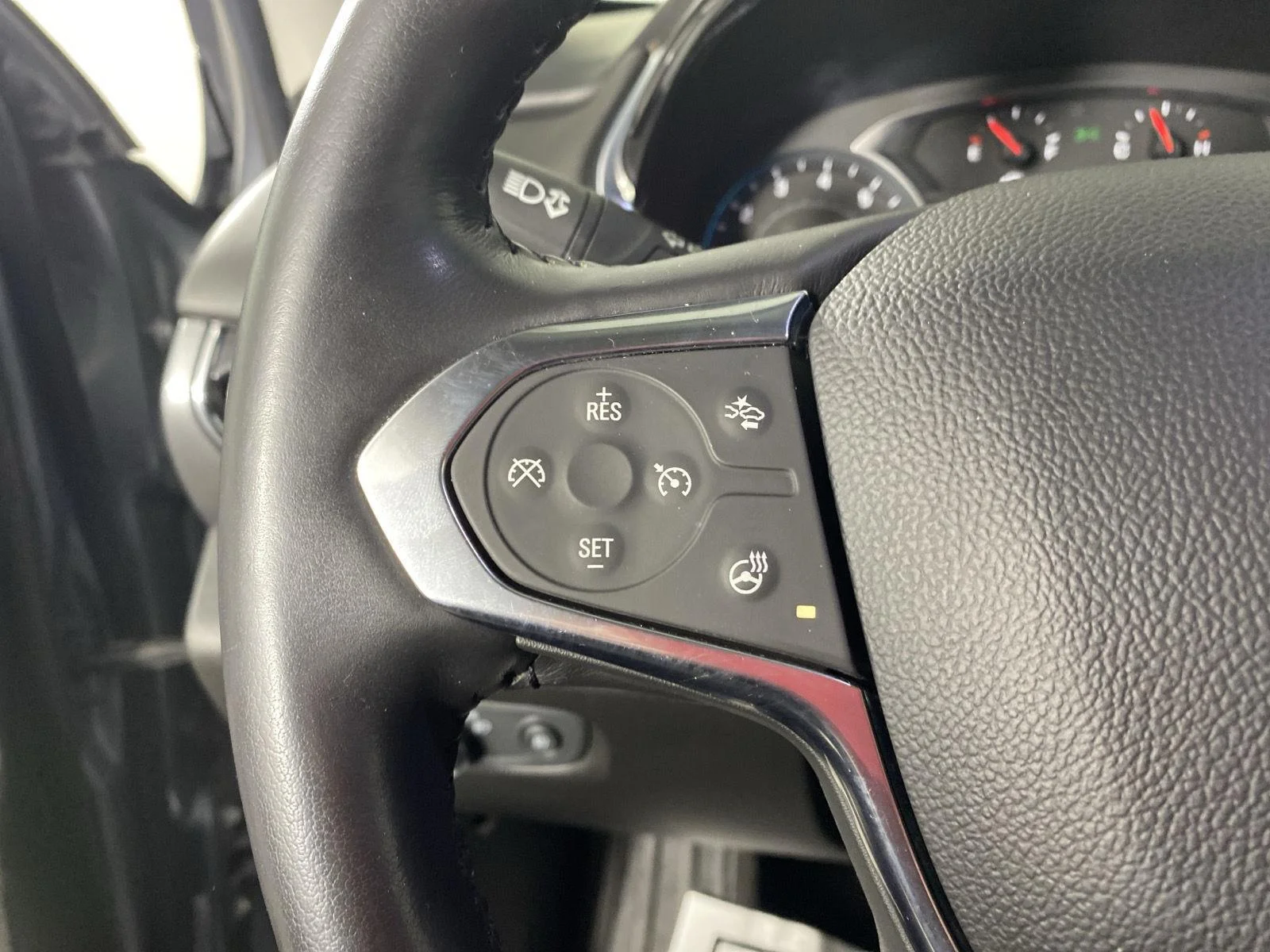 Used 2019 Satin Steel Metallic Chevrolet Premier image 21