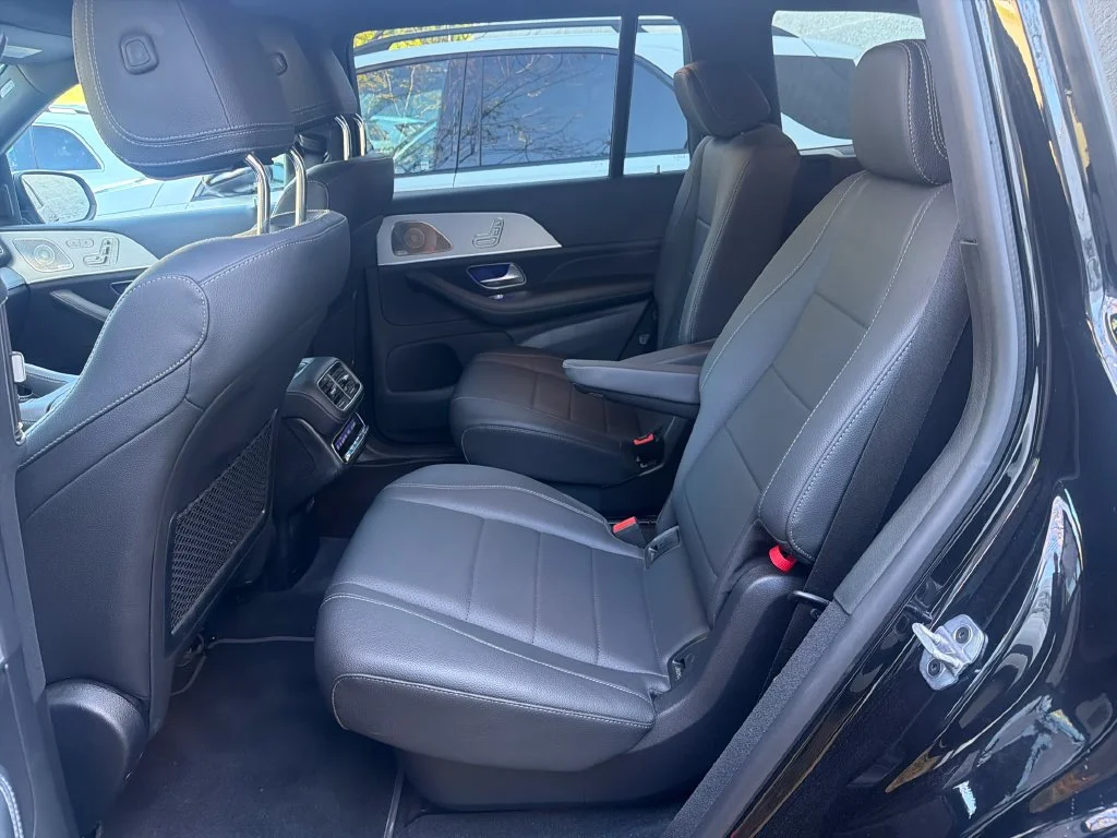 Used 2026 Black Mercedes-Benz GLS 450 image 27