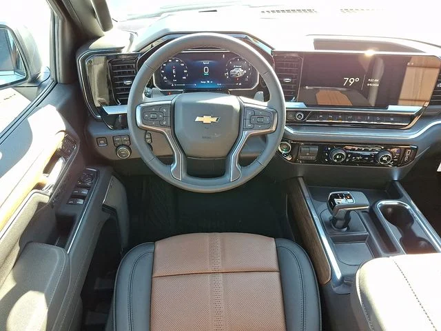 New 2026 White Chevrolet High Country image 9