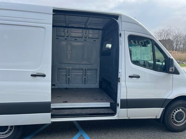 Used 2025 Arctic White Mercedes-Benz Cargo 144 WB image 8