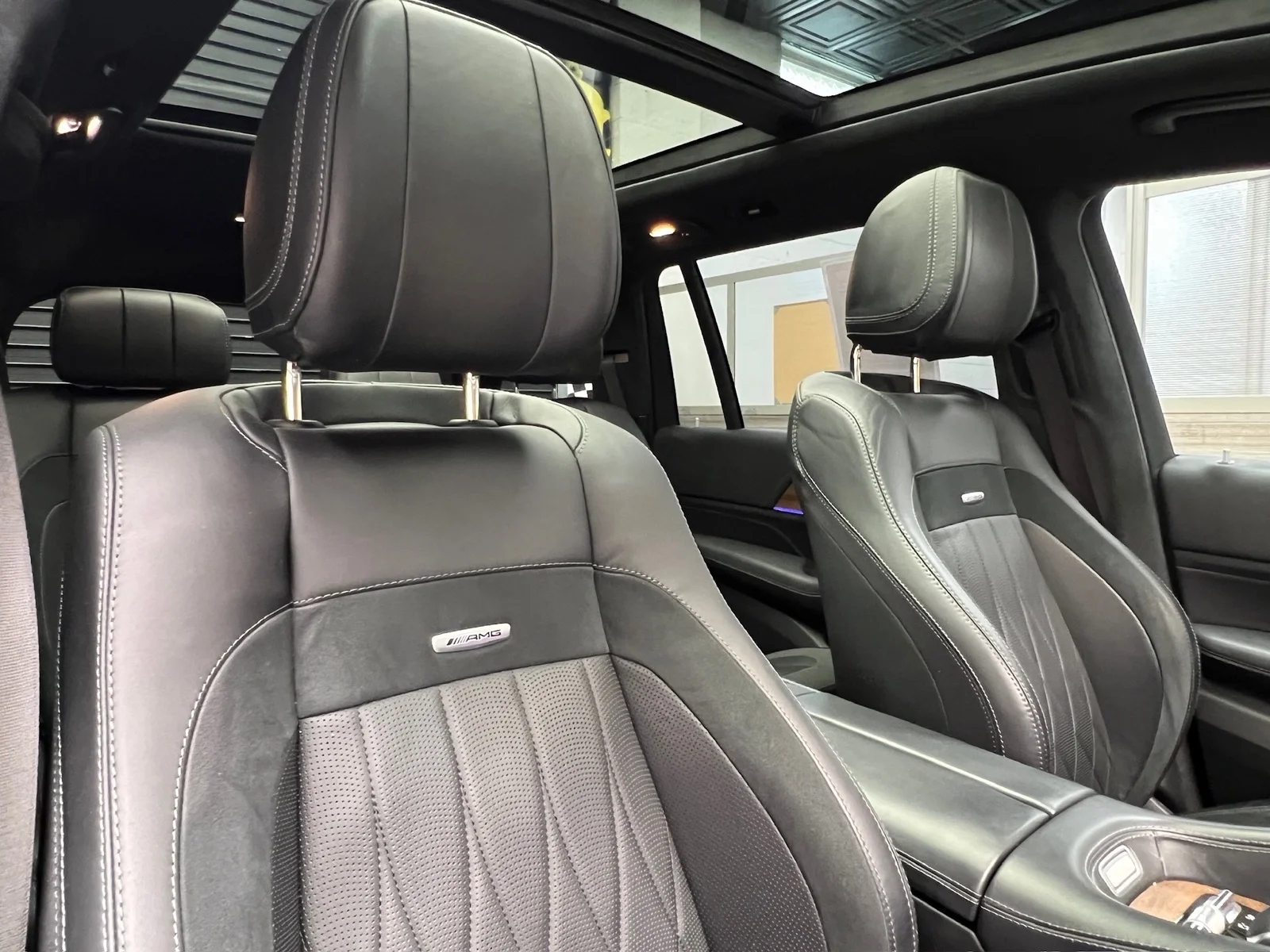 Used 2021 Lunar Blue Metallic (890) Mercedes-Benz AMG® GLS 63 image 22