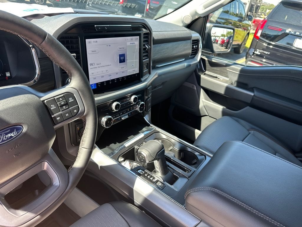 New 2025 Black Ford Lariat image 32