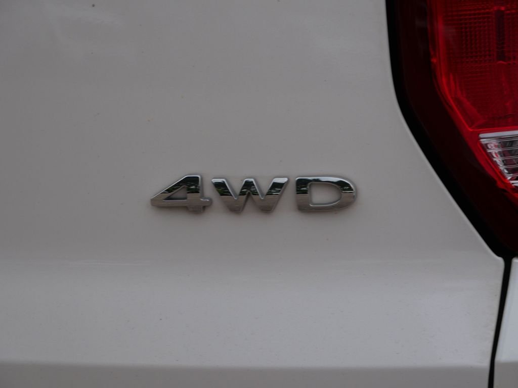 Certified Used 2019 White Ford Limited image 8