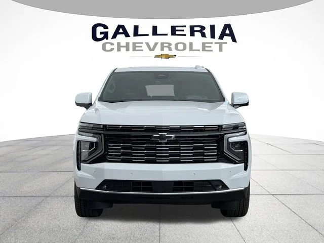 New 2026 Polar White Tricoat Chevrolet High Country image 3
