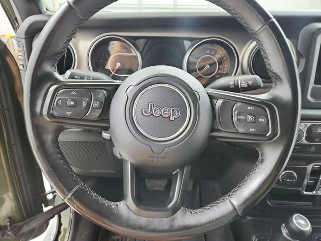 Used 2020 Green Jeep Unlimited Sport S image 22