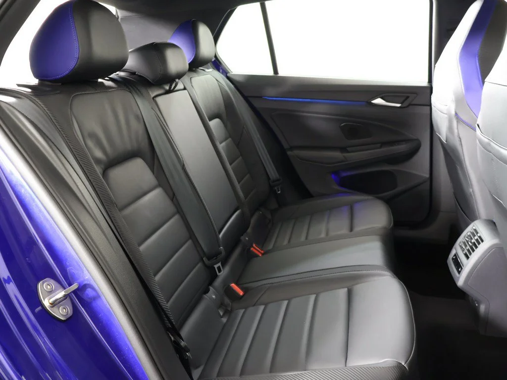 Used 2024 Lapiz Blue Metallic Volkswagen 2.0T image 40