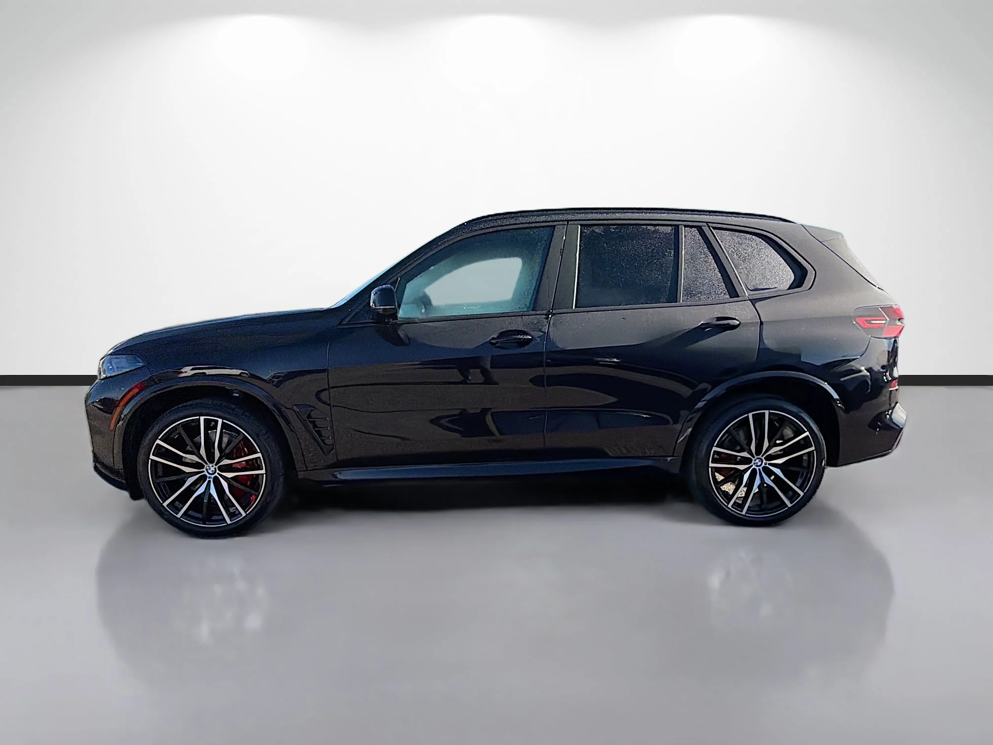 New 2026 Black Sapphire Metallic BMW xDrive40i image 6
