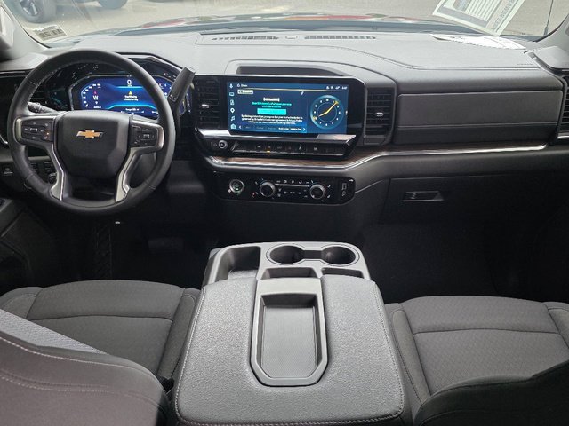 2024 Chevrolet Silverado 1500 LT - Photo 2