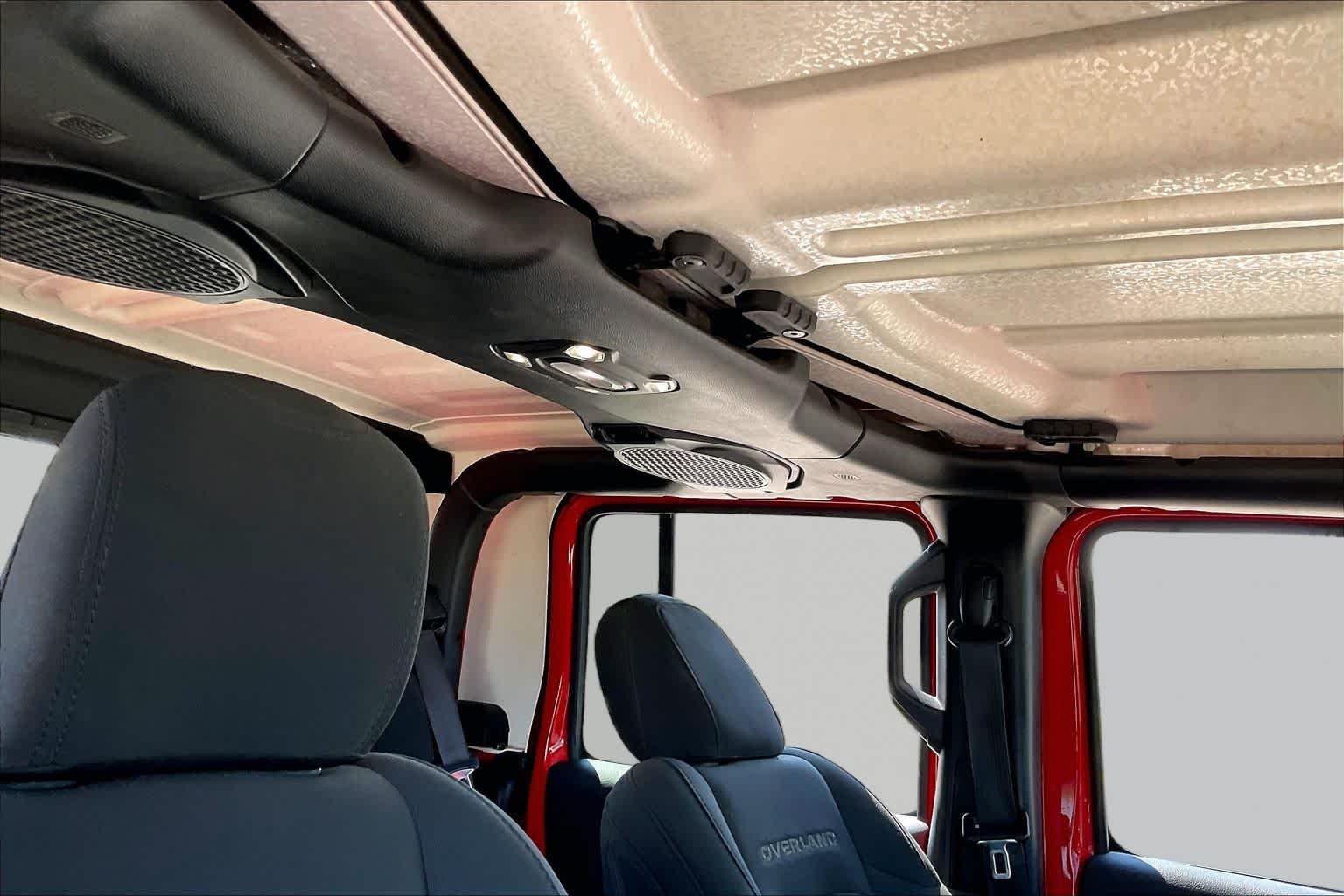 Used 2020 Firecracker Red Clearcoat Jeep Overland image 14