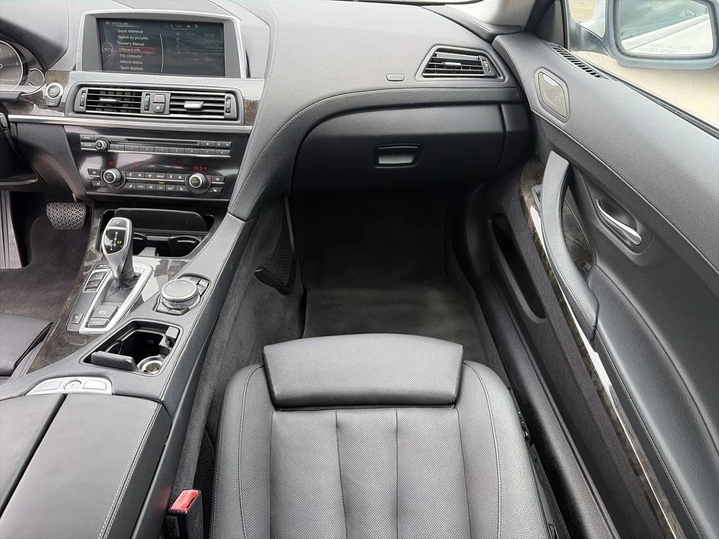 Used 2015 White BMW 640i image 18