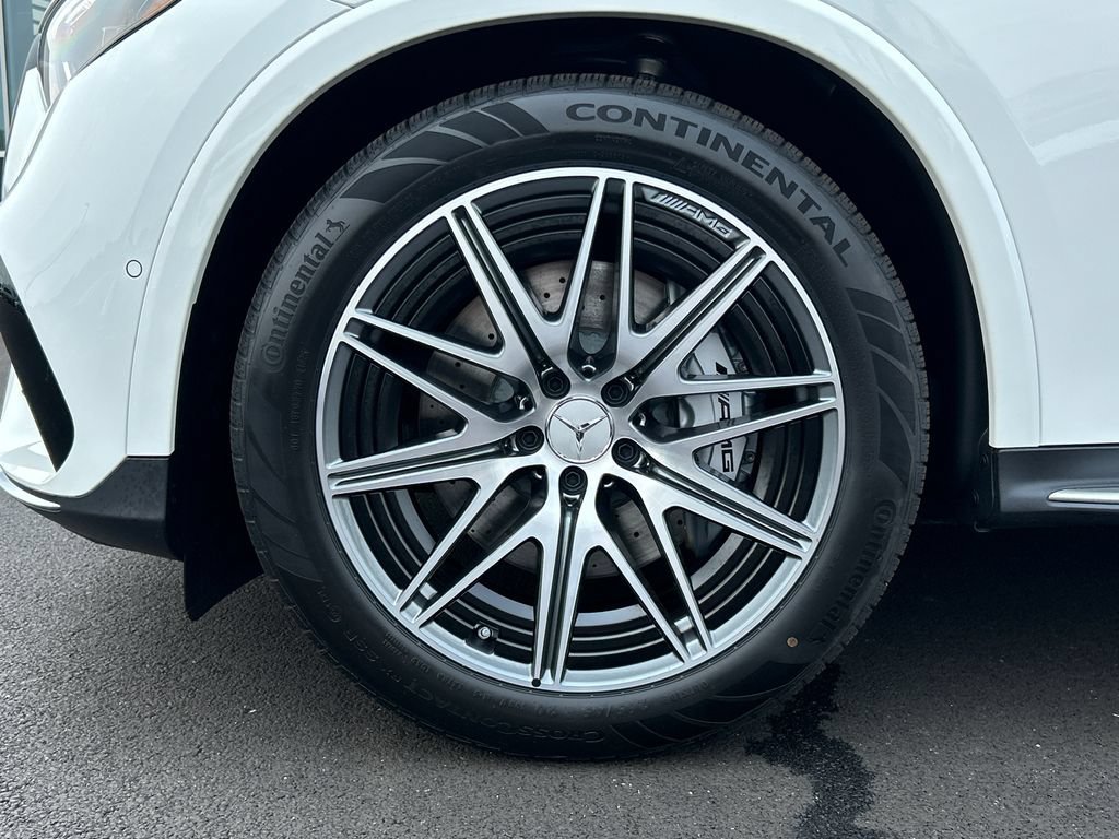 New 2026 Polar White Mercedes-Benz AMG® GLC 43 4MATIC SUV image 34