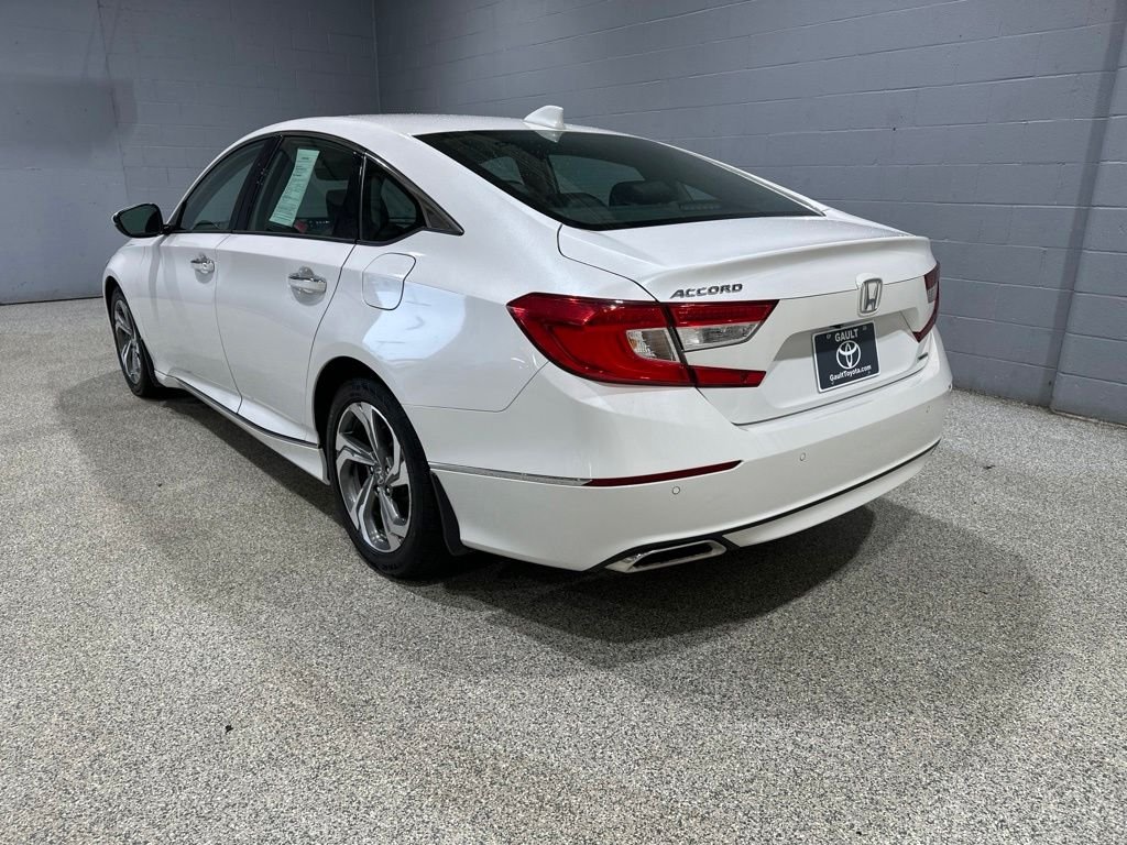 Used 2018 Platinum White Pearl Honda Touring image 6