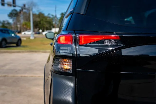 New 2026 Crystal Black Silica Subaru Wilderness image 16