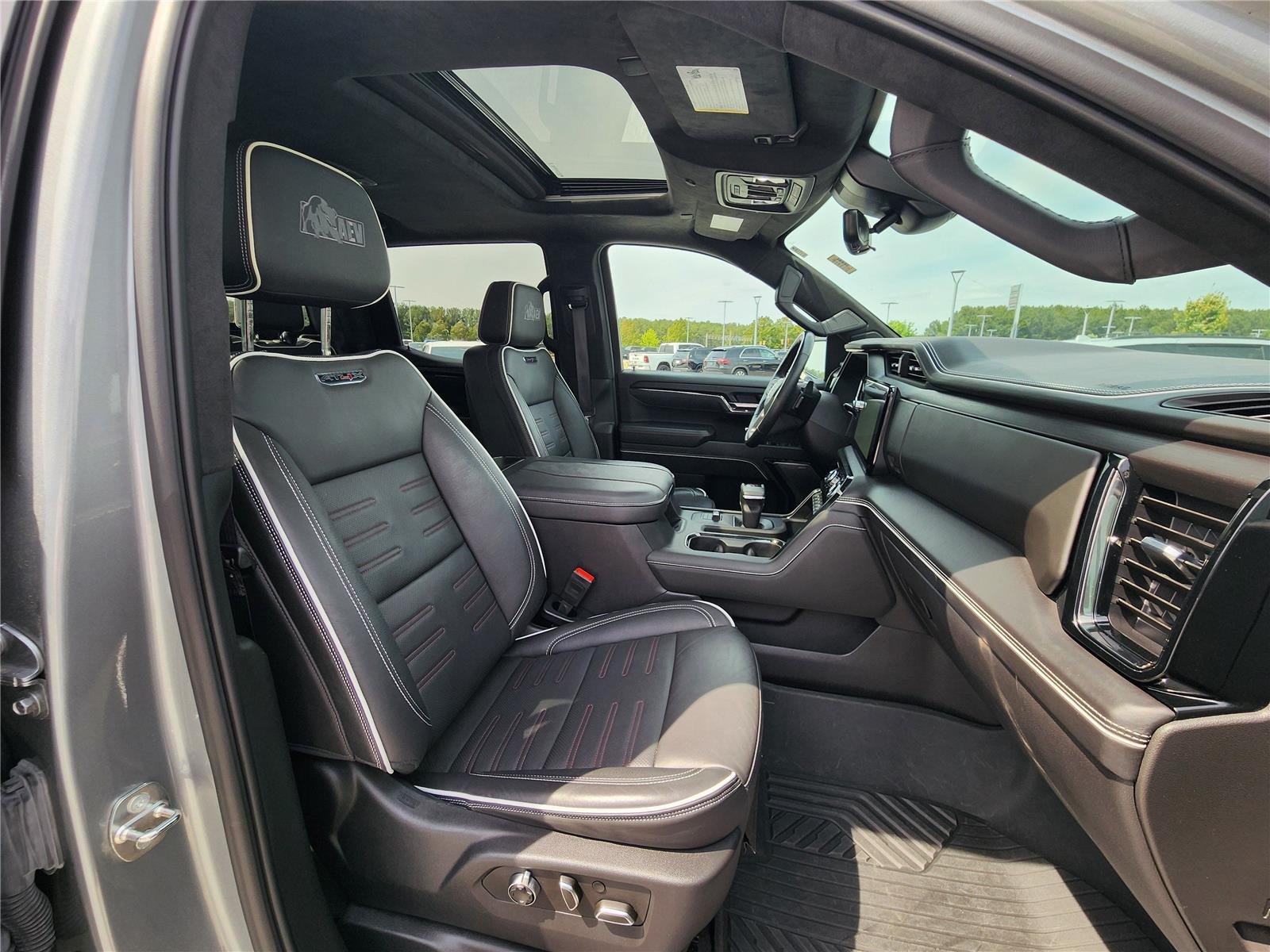 Used 2024 Sterling Metallic GMC AT4X image 8
