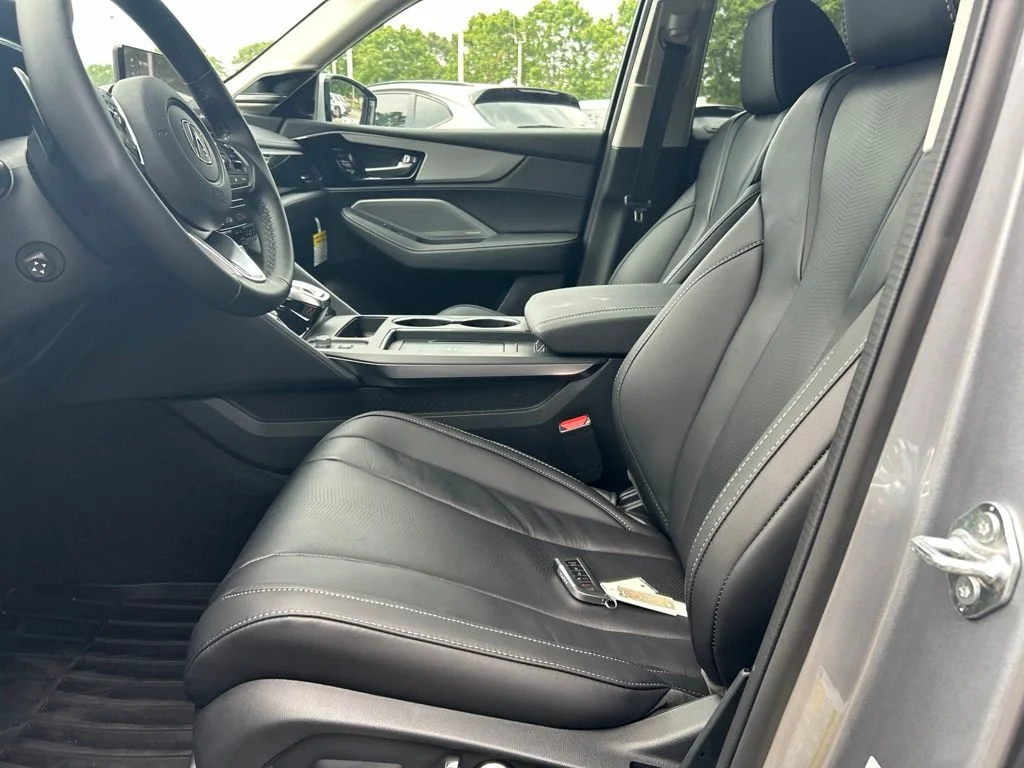 New 2026 Solar Silver Metallic Acura Technology Package image 14
