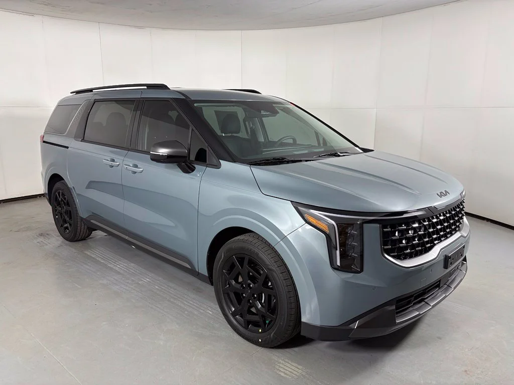New 2027 Green Kia EX image 2