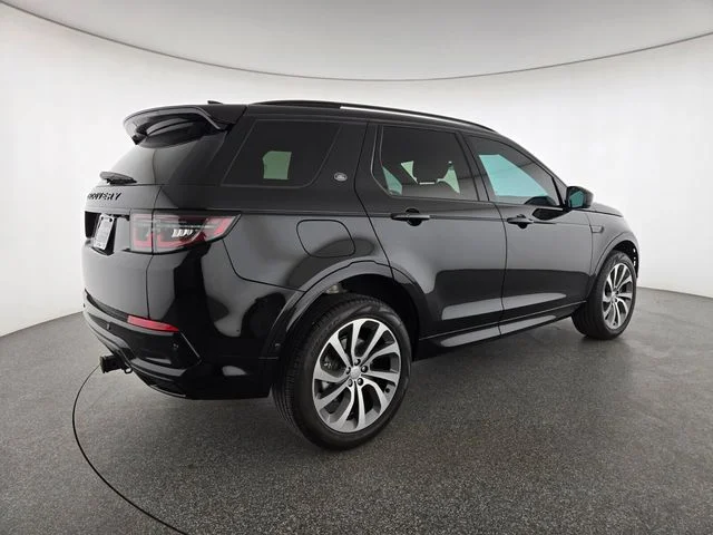 Used 2024 Black Land Rover SE image 2
