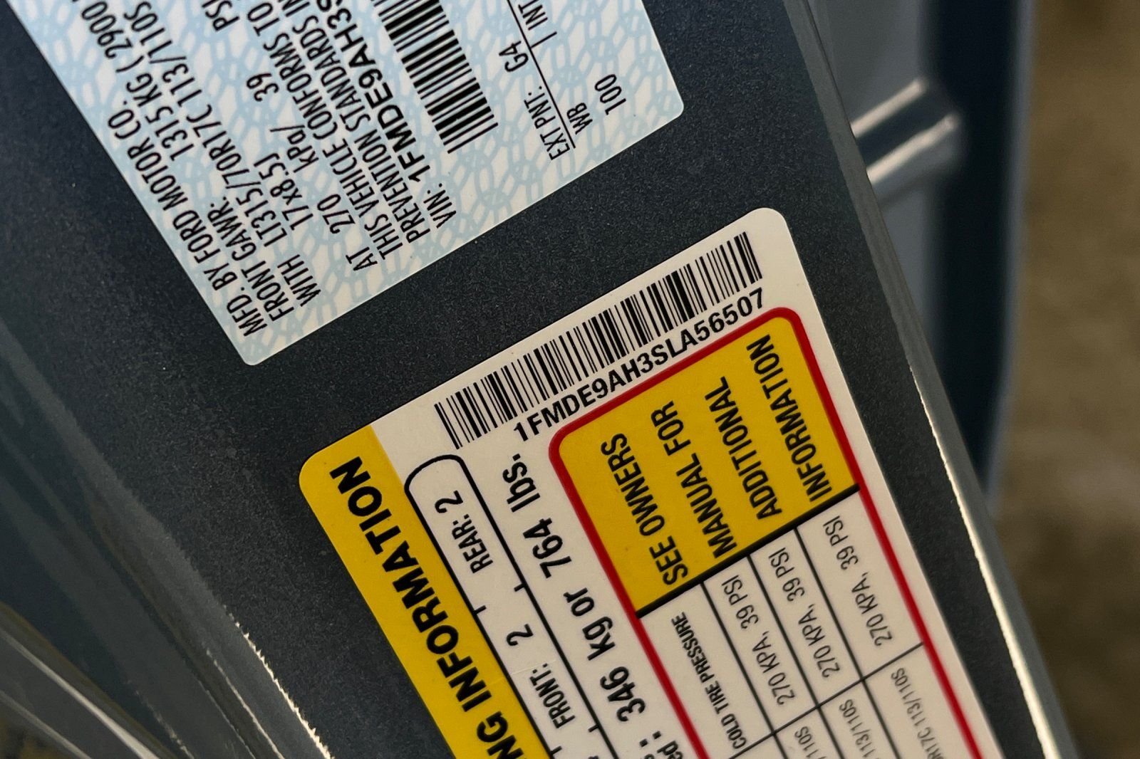 Used 2025 Gray Ford Badlands image 35