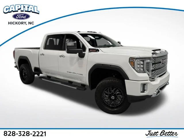 Used 2021 White GMC Denali image 1
