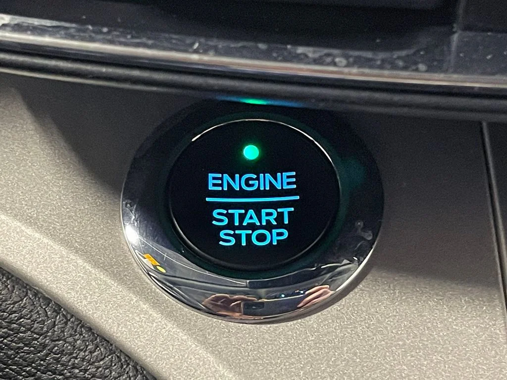 Used 2021 Black Ford XLT image 33