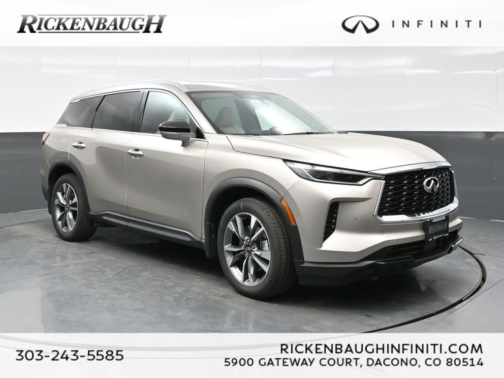 2023 INFINITI QX60 LUXE AWD's photo